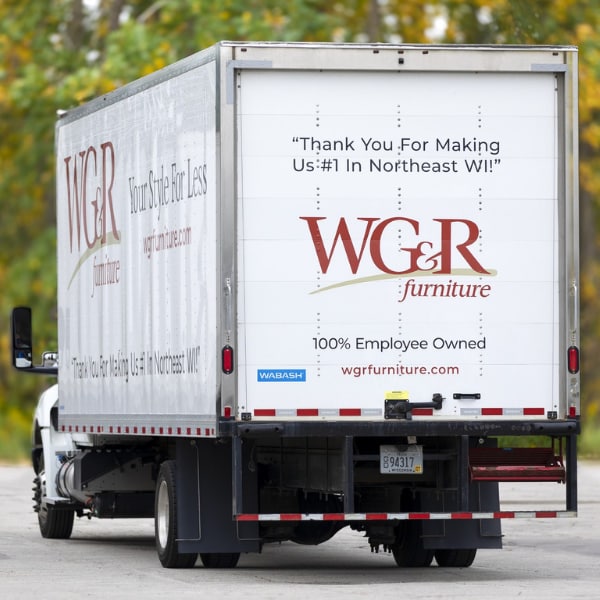 Delivery tracking illustration